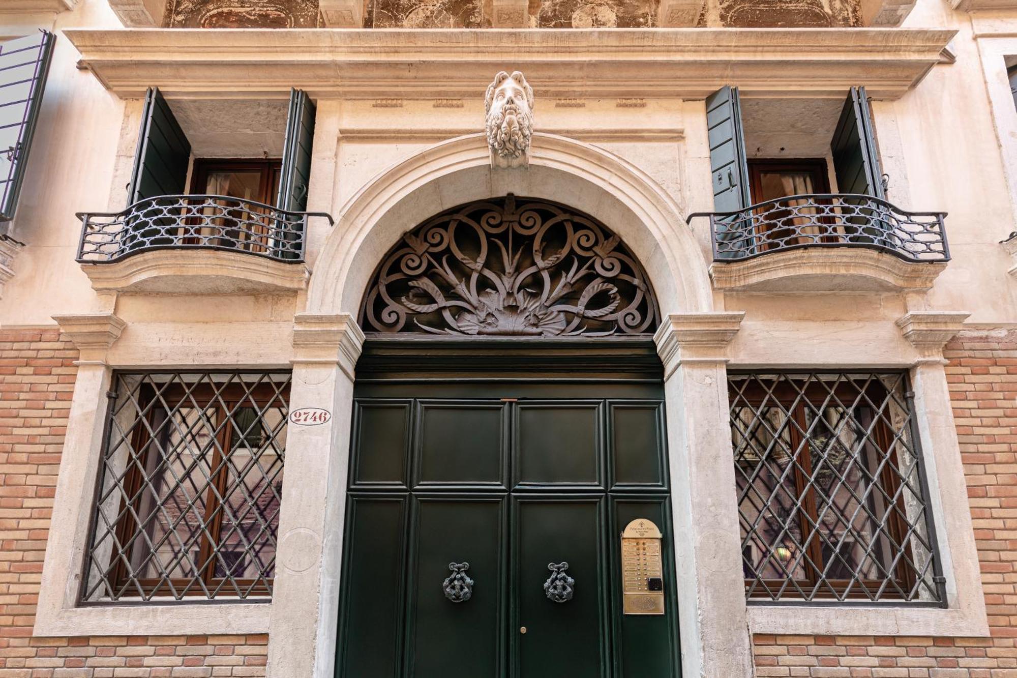 Palazzo Dei Fiori By Room Mate Venice Exterior photo